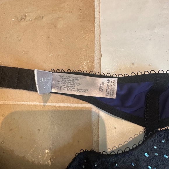 Rhinestone garter belt - Picture 3 of 4